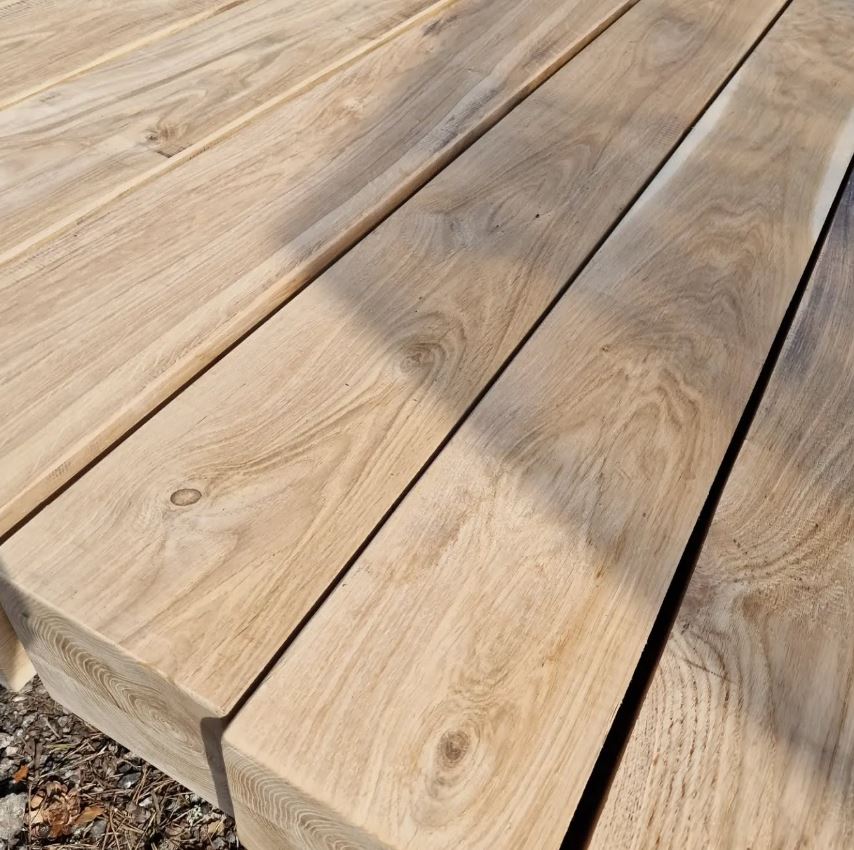 ekpelare ekstegar utomhus ekmaterial